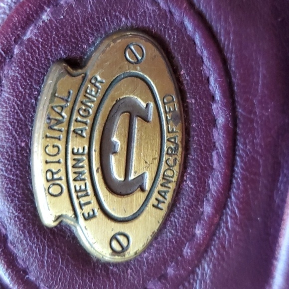 Etienne Aigner VINTAGE brown (plum) leather bag 10 X 7 x 3.5 crossbody - Picture 2 of 11